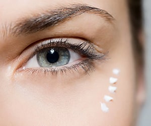 Уход за глазами